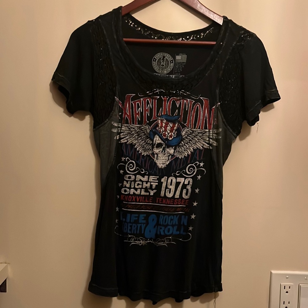 Affliction small tee woman’s